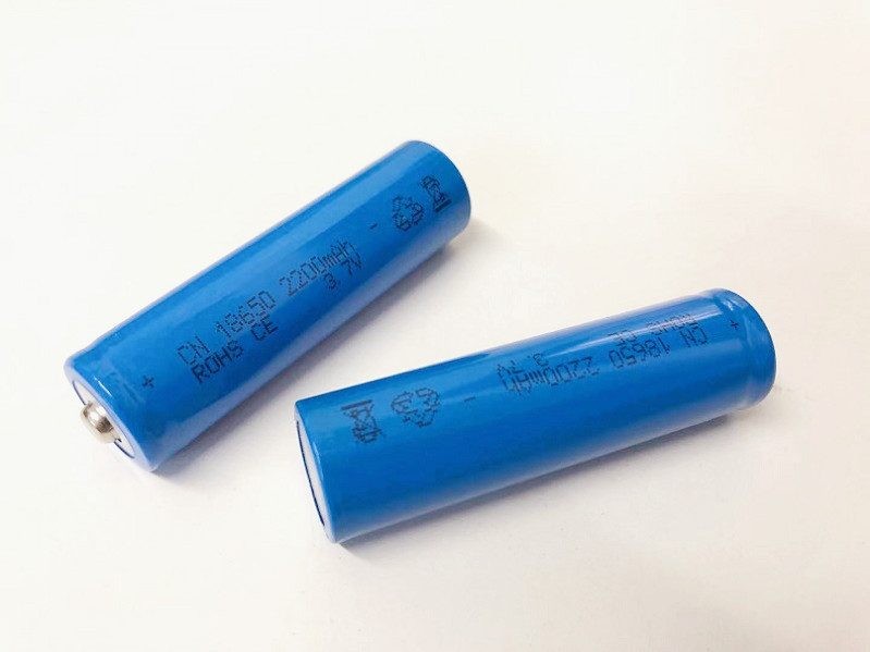 2Ps 3.7V 18650 Rechargeable Battery 2200mAh