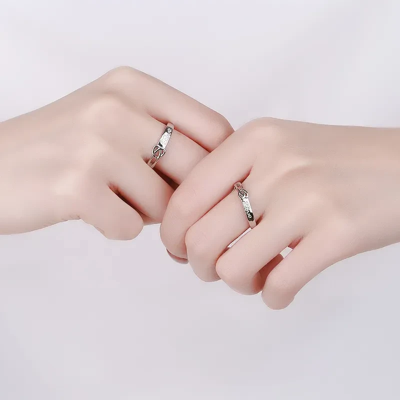 Male And Female Students Give Gifts To Their Girlfriends