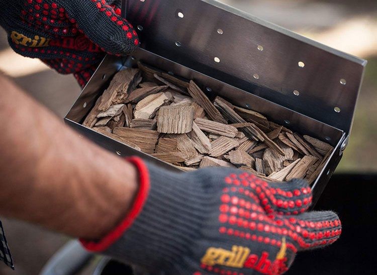 Stainless Steel Smoker Box for Wood Chips BBQ Grilling Top Meat Smoker Box