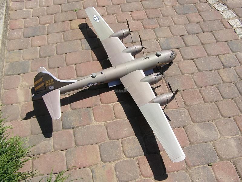 1:47 Boeing B-29 Super Fortress Paper Model Kit