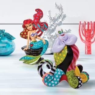 Ursula Figurine - Large