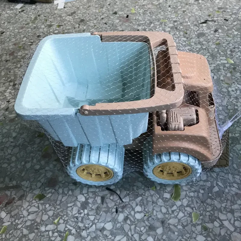 Sturdy Large Beach Sand Play Set