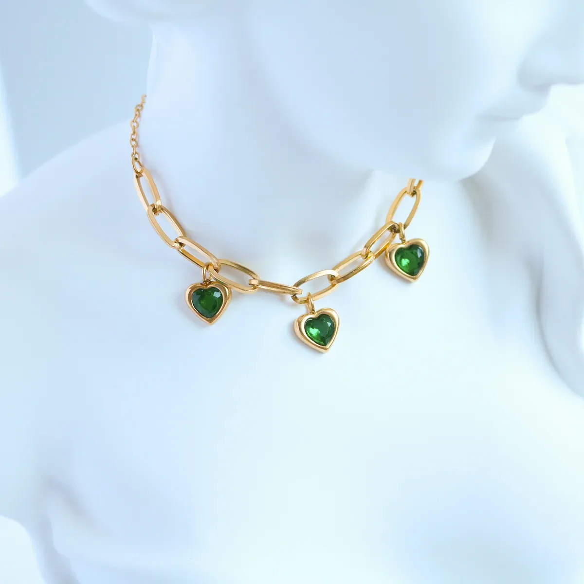 Ins Wind Independent Station Classic Love Pendant Necklace Heart Shaped Stainless Steel Pendant Sweater Chain Titanium Steel 18K Gold