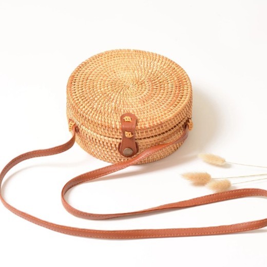 One-Shoulder Diagonal Basket Flap Round Woven Bag