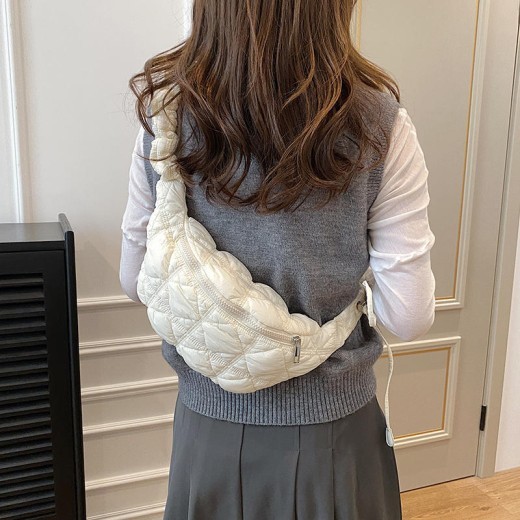 Women's All-match Casual Bubble Mini Pleated Slanted Chest Bag