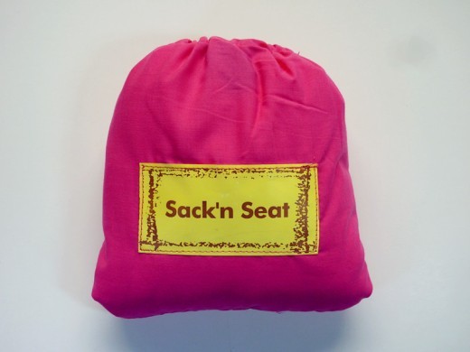 Bao Ma Takes Her Baby Out Of The Baby Chair Cover Bag