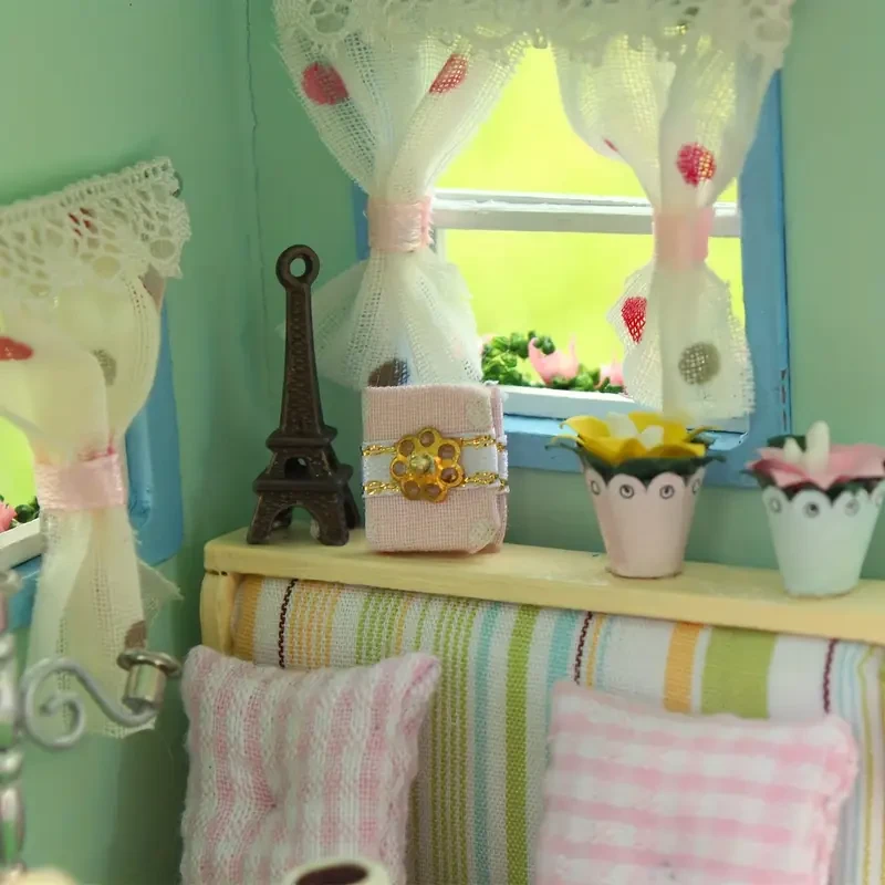 Miniature Dollhouse Wooden Craft 3D Puzzle DIY Small House Kit for Making Room Toys