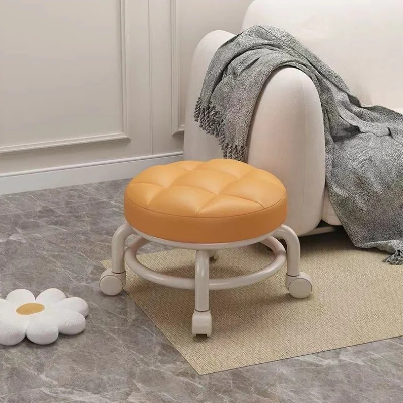 Universal Wheel Small Chair with Plastic Backrest