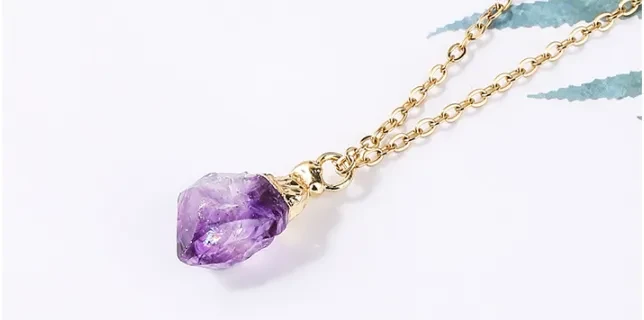 Amethyst Rough Stone Gold Plated Pendant Necklace Simple Style Ladies Jewelry Clavicle Chain