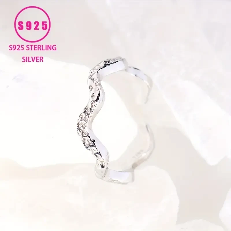 Adjustable Open Ring for Women - Elegant French Style White Golden-Plated Intertwined Bands with Sparkling Stones Perfect Valentines Day Gift, Everyday Luxury Jewelry, Adjustable Embedded Stones Band for Womens Daily Wear