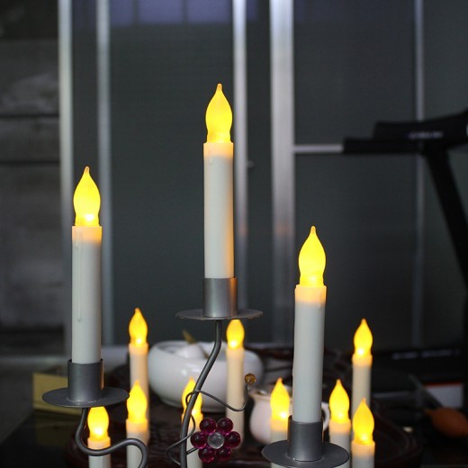 Flashing LED candle light
