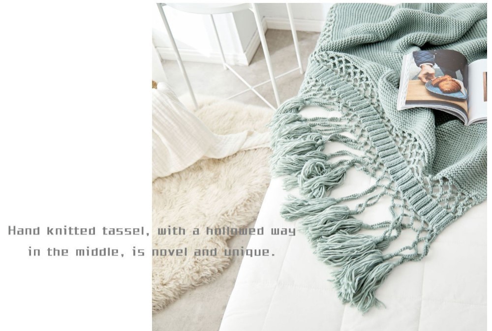 Hand-Woven Tassel Knitted Blanket