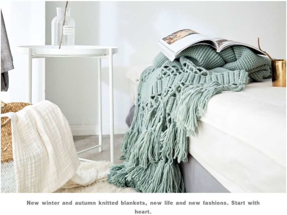 Hand-Woven Tassel Knitted Blanket