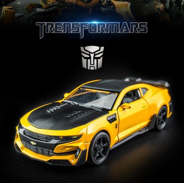 Die Cast Car, Bubblebee Model, 1:32.