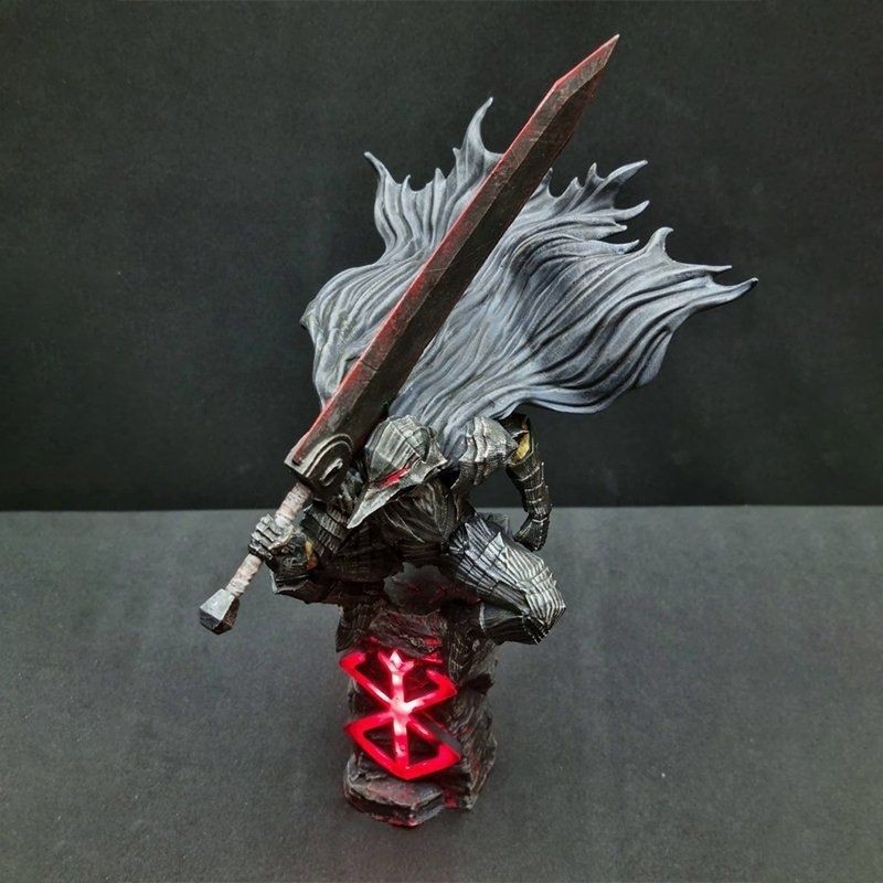 25cm Berserk Guts Action Figure Berserker Armor Black Swordsman Model