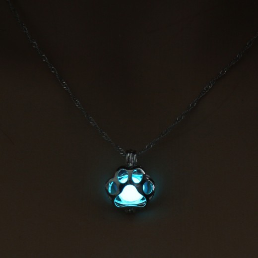 Animal night light necklace