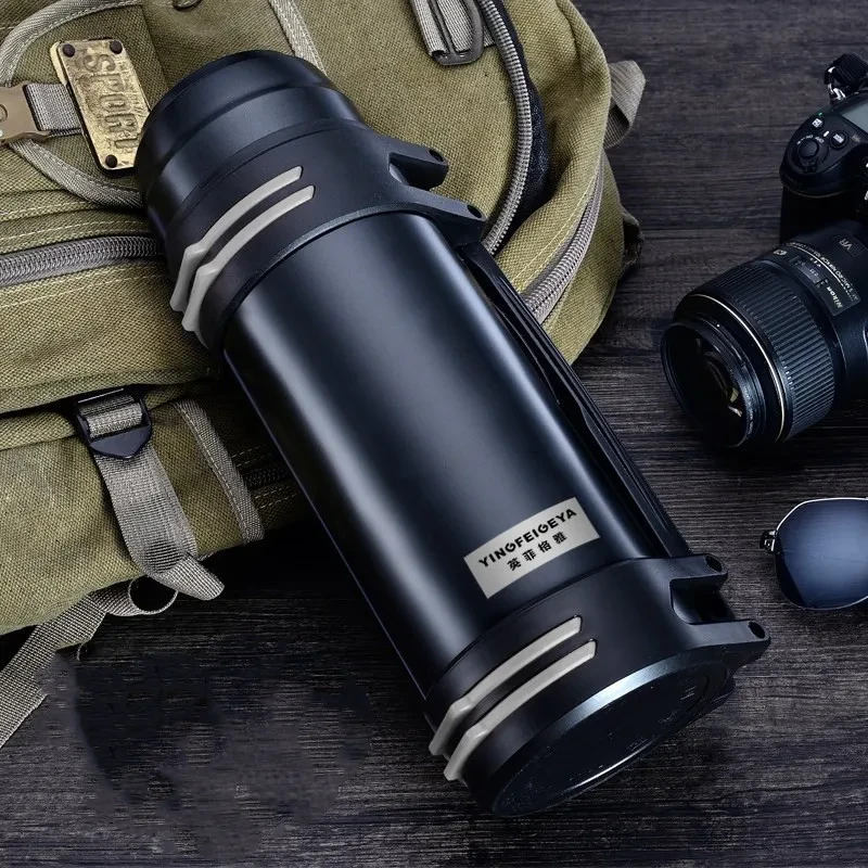 Tourism Large-capacity Stainless Steel Outdoor Water Bottle