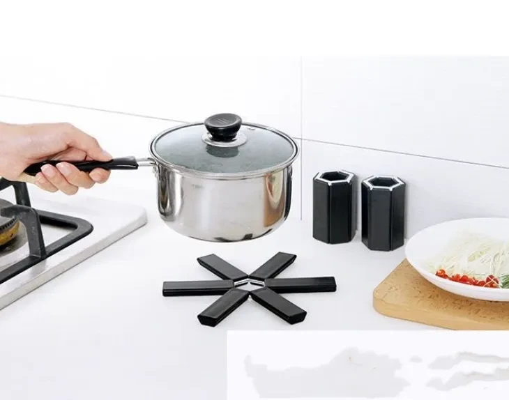 Household Dining Table Folding Heat Proof Mat Anti-scald Placemat Potholder Bowl Mat Casserole Heat Proof Mat High Temperature Resistance