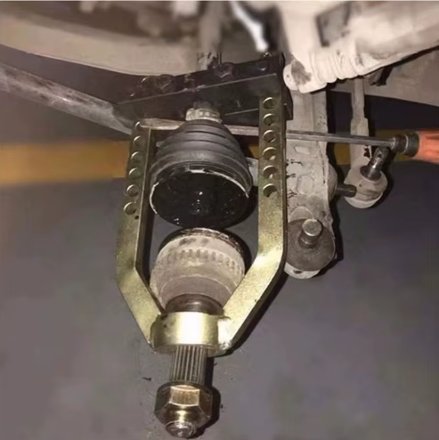 9-Hole Universal CV Joint Puller Tool