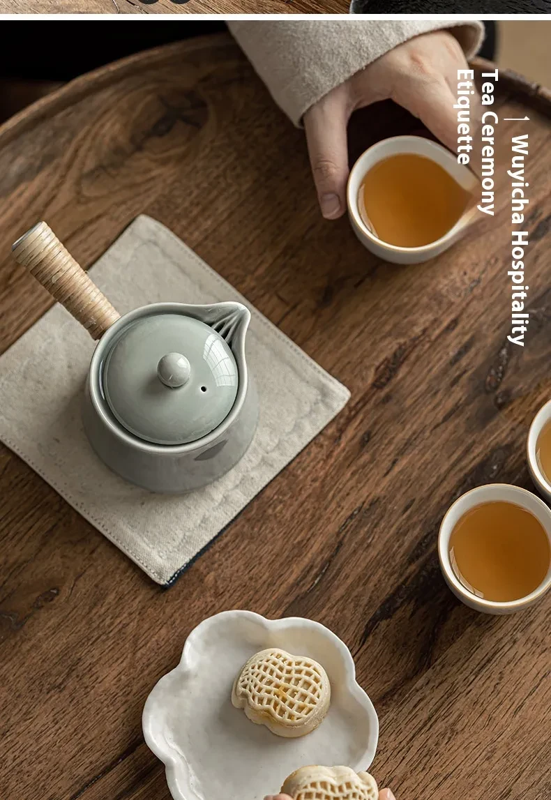 Household Porcelain Minimalist Strainer Teapot