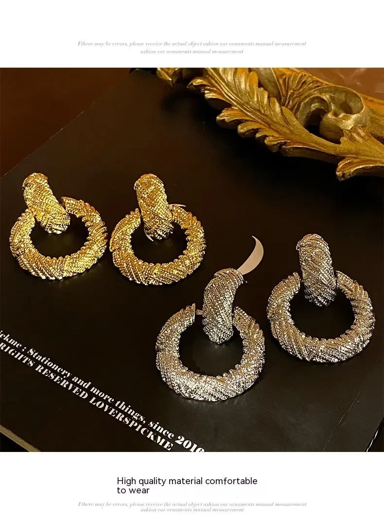 Exaggerated High-grade Round Ring Earrings Simple Graceful Elegant Light Luxury