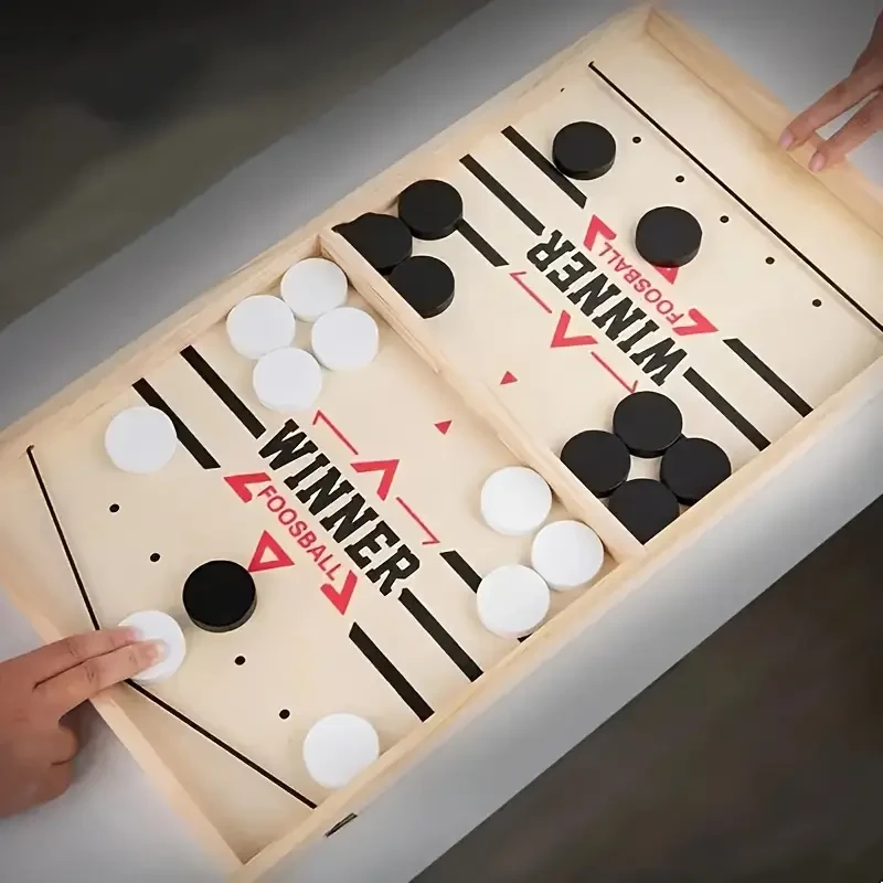 Fast Wooden Chessboard Strategy Game