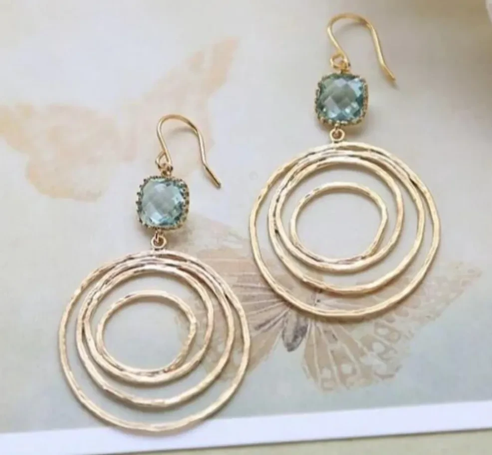 European And American Fashion Creative Hollow Round Vortex Inlaid Sapphire Earrings