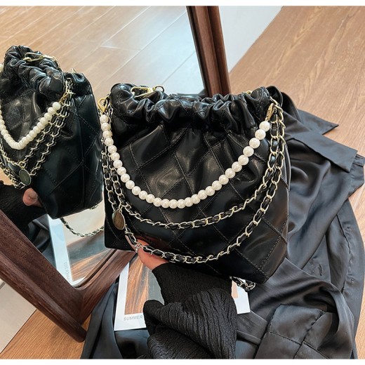 Women's Bag Popular Niche Texture Garbage Rhombus PU Hand