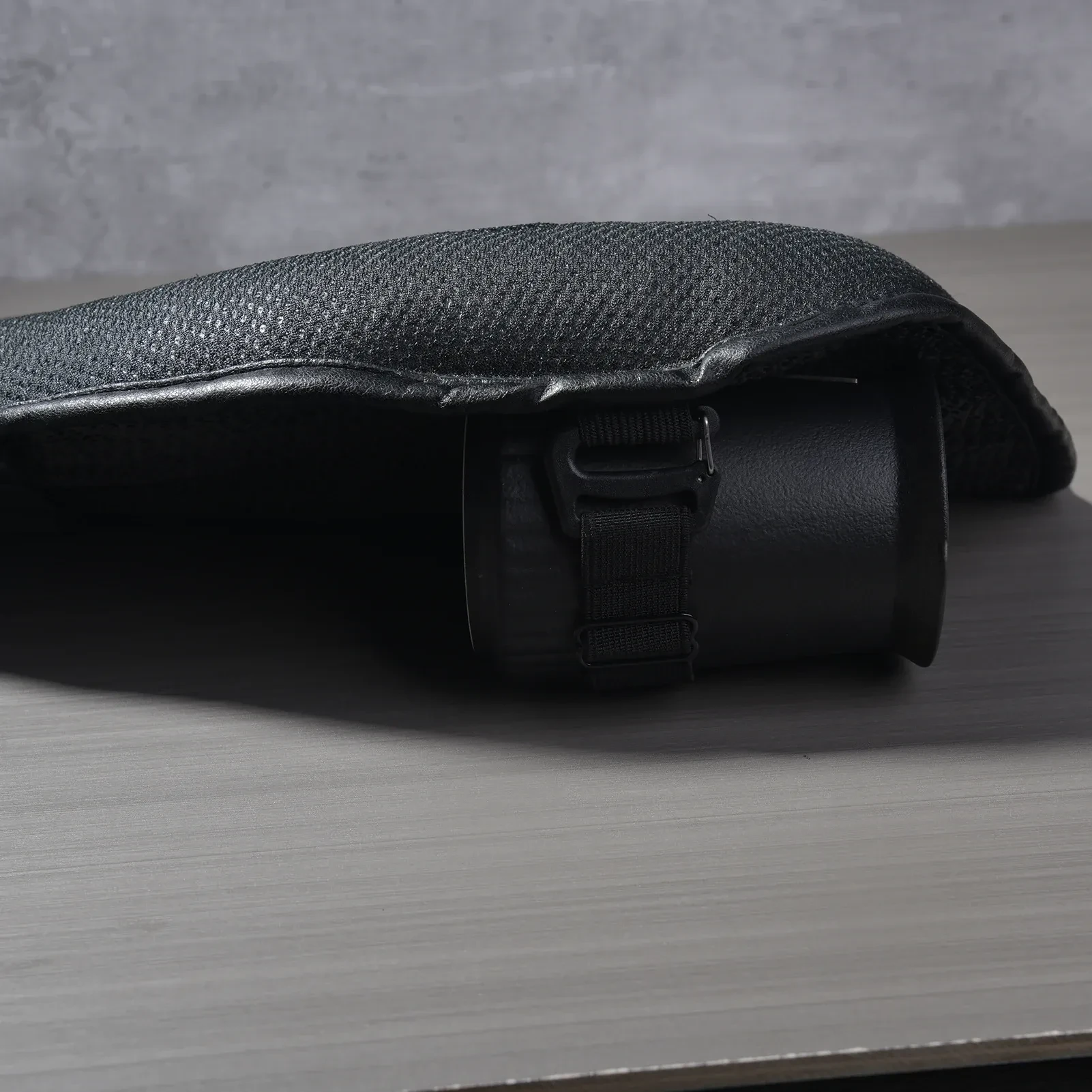 Motorcycle Cushion Shock Absorption Thickened, Sun Proof And Breathable