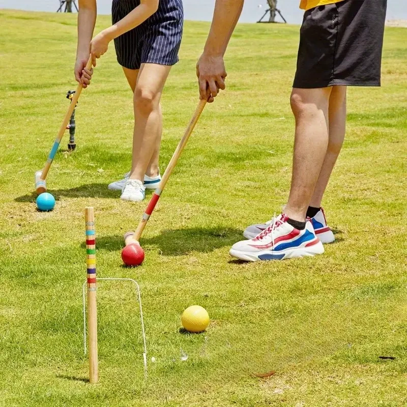 Six Player Croquet Set with Premiun Rubber Wooden Mallets 71.12cm