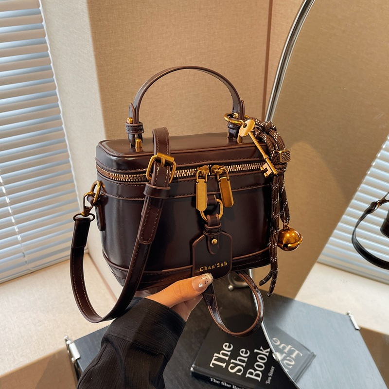 New Retro Easy Matching Shoulder Messenger Bag