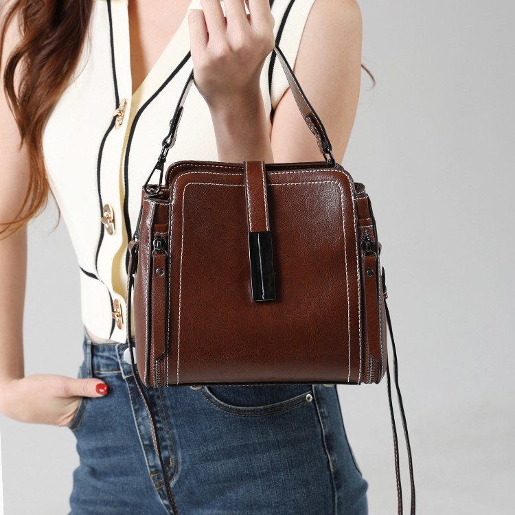 Genuine Leather Women's Fashion Portable Shoulder Commute Crossbody Bag
