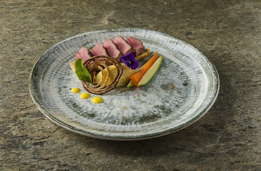 Odette Plate Coupe 210 mm - Bonna