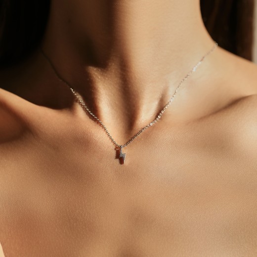 Exquisite Lightning Clavicle Chain For Women