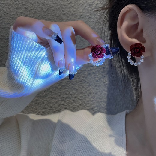 Silver Pin Flocking Wine Red Rose Earrings