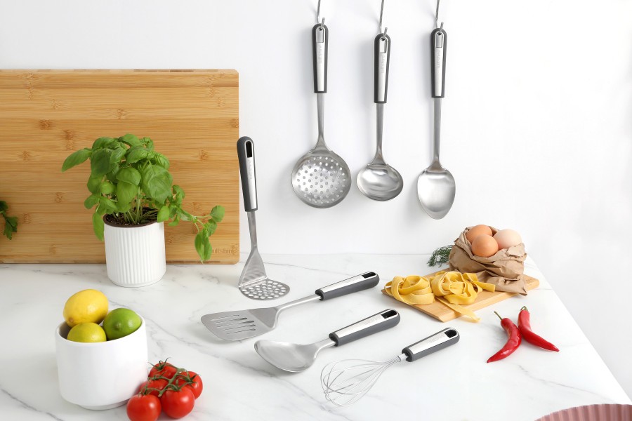 Aspire Stainless Steel Slotted Turner - Wiltshire
