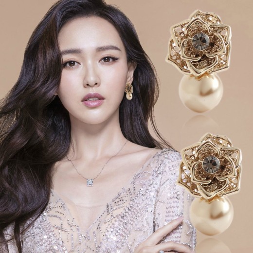 Sterling Silver Rose Rhinestone Pearl Earnail Lady