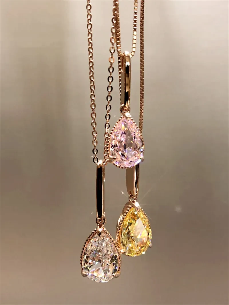 Women's Rose Gold Diamond Pendant