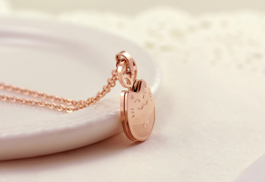 Lucky Little Chinchilla Rose Gold Plated Titanium Steel Necklace