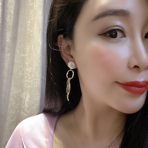 Long irregular geometric earrings