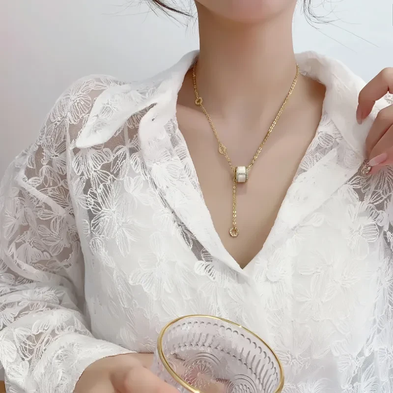 Korean Light Luxury Niche Opal Small Waist Cold Wind Clavicle Chain