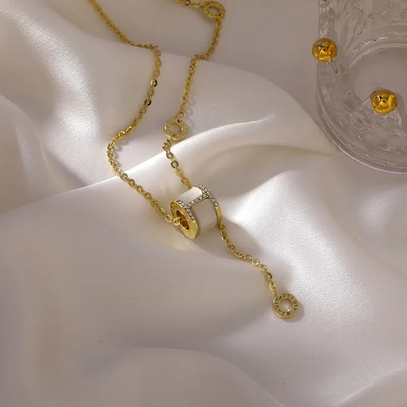 Korean Light Luxury Niche Opal Small Waist Cold Wind Clavicle Chain