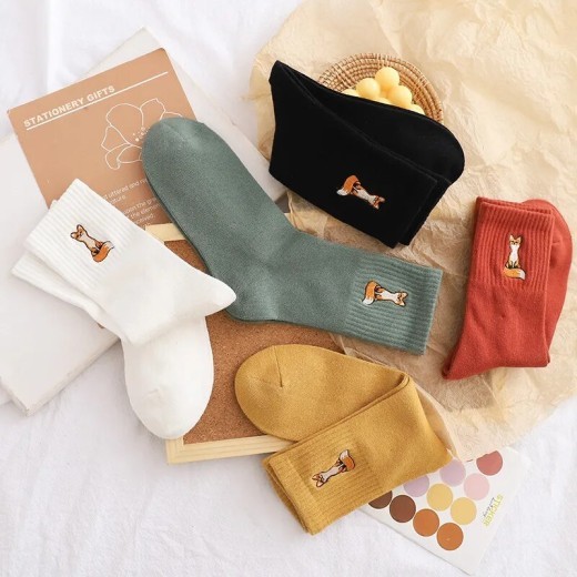 Women's Fashion Thin Embroidery Silk Socks