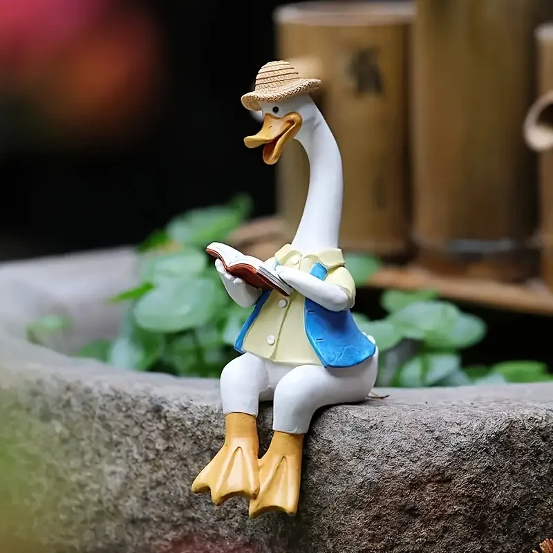 Resin Duck Couple Figurines - Decorative Hand