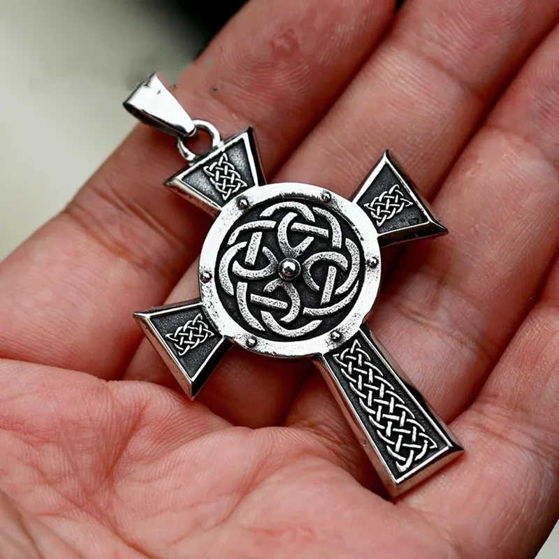 Steel Warrior Stainless Steel Vintage Viking Celtic Knot Cross Pendant