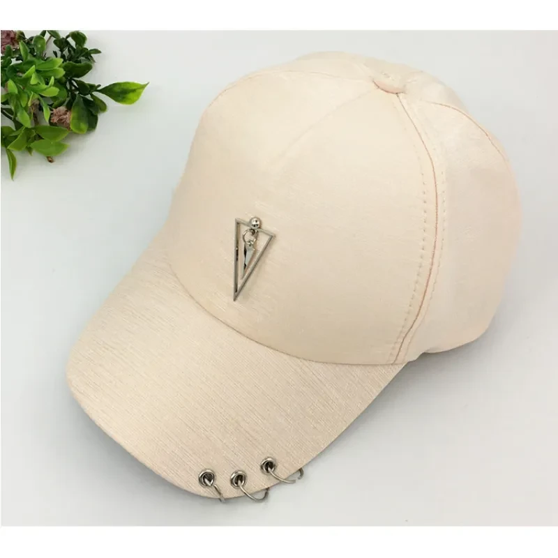 Unisex Fashion Sun Protection Cap - Trendy Sunshade Hat with Piercing Details
