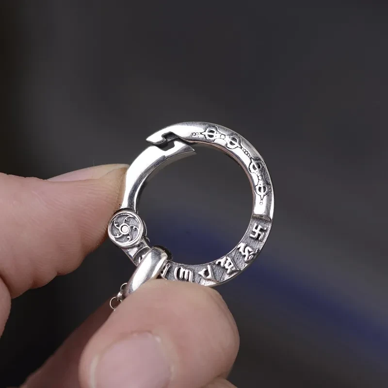 Simple Design Silver Buckle Accessory Buckle Six-character Mantra Keychain