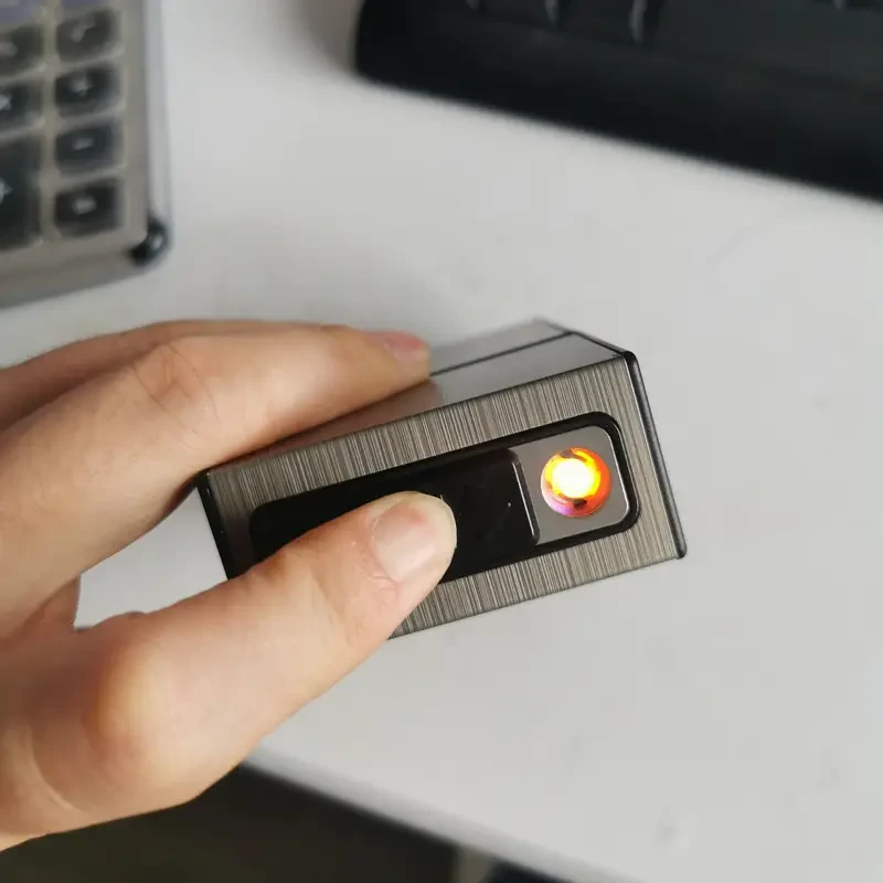 2-In-1 USB Rechargeable Lighter & Cigarette Case - Stylish Mens 20-Cigarette Holder, Moisture-Proof & Durable