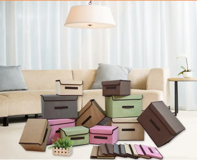 Folding storage box