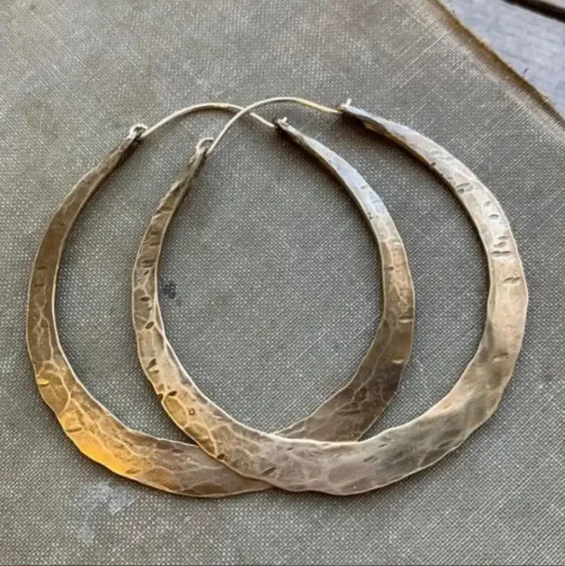 Round Earrings Light Luxury And Simplicity Special-interest Design